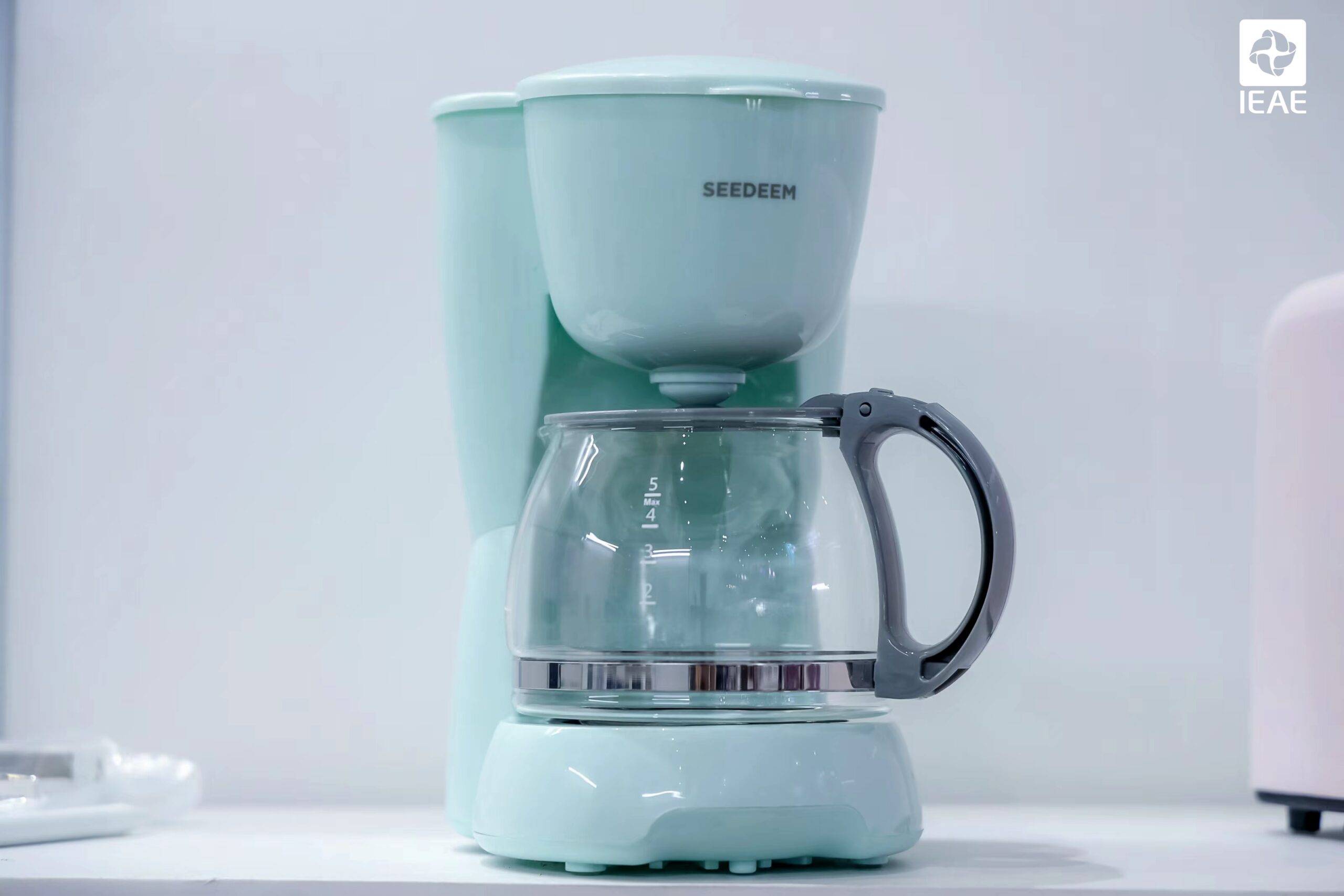 Kitchen & Home Appliances